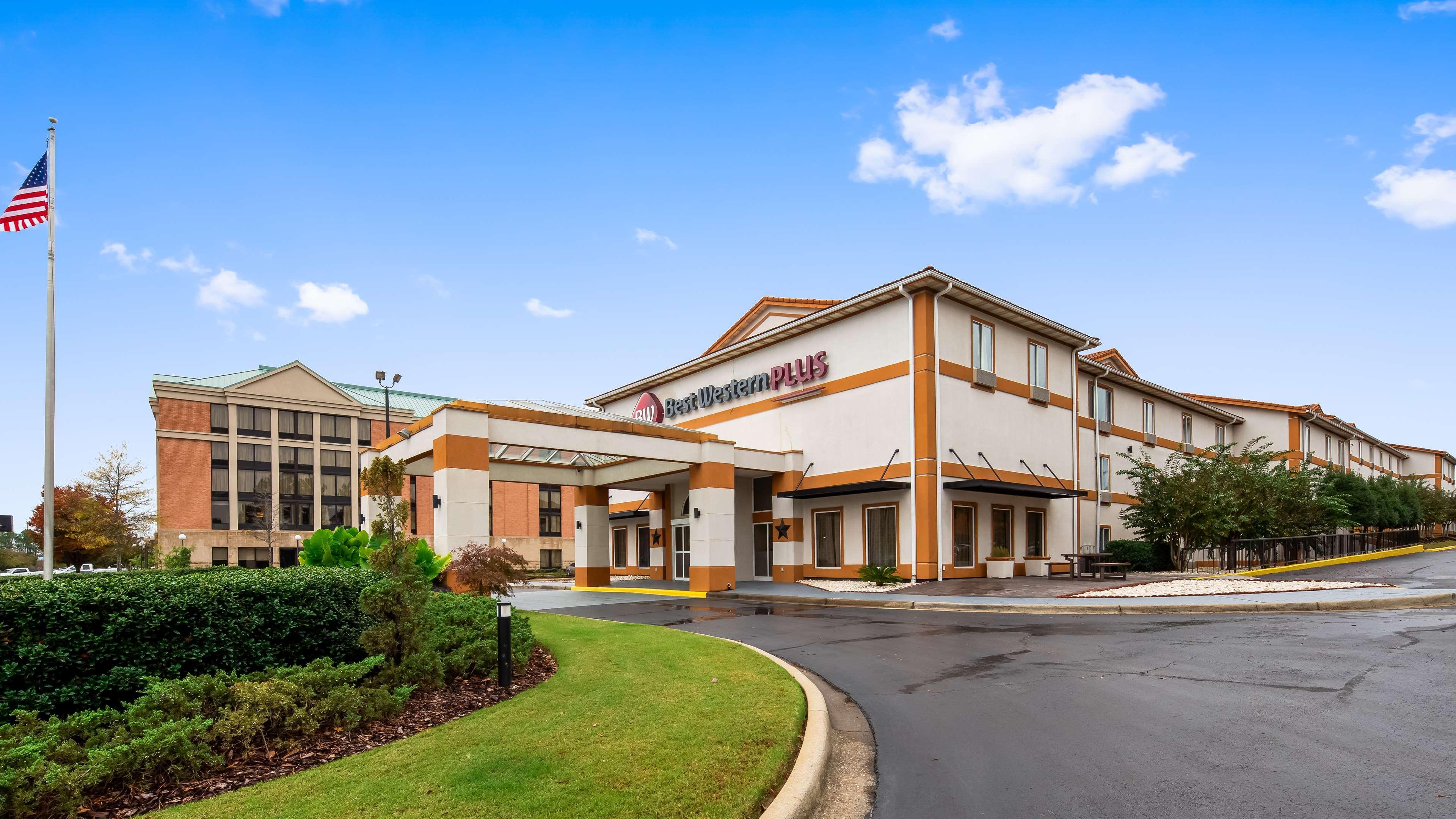Best Western Carlton Suites Birmingham Exterior foto